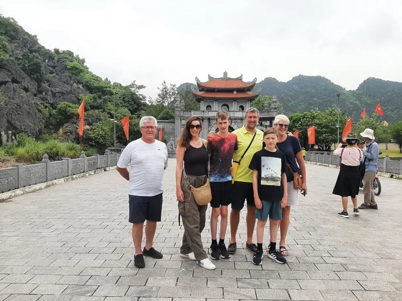 Vietnam Trip Deal travelers exploring Vietnam by motorbike