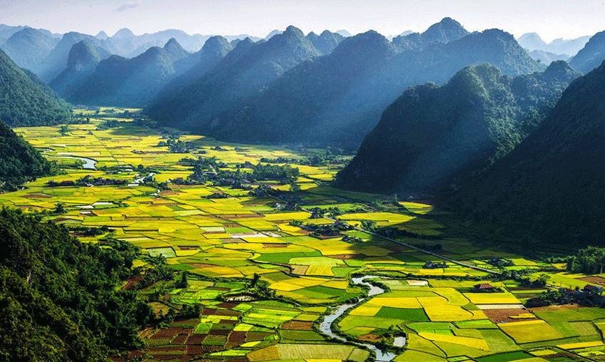 Stunning Mai Chau Valley