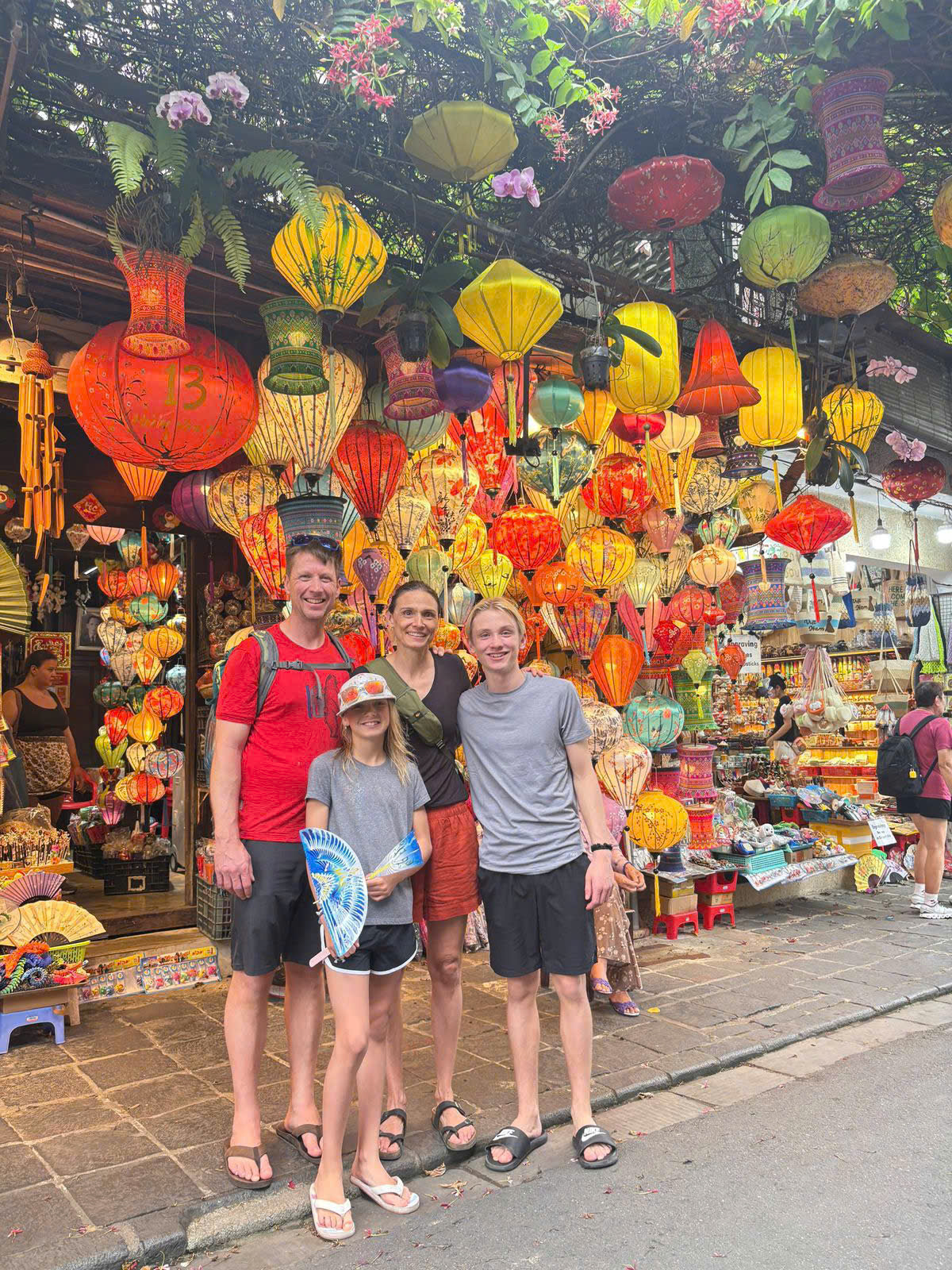 Hoian Labtern Town