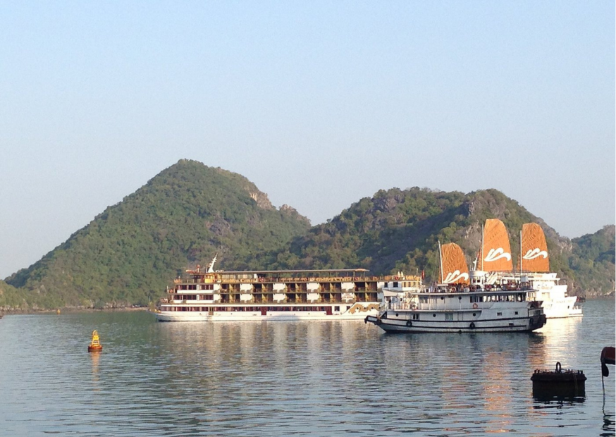 Ha Long Bay